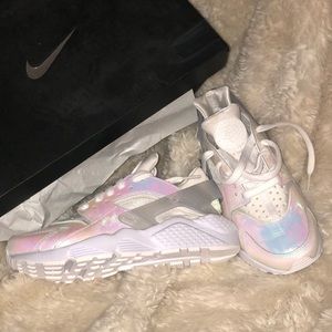 Nike iridescent huraches. One of a kind Wmns 6.5